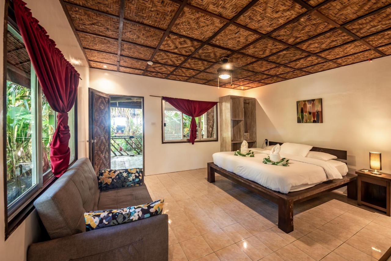 Siargao Inn Beach Resort General Luna  Εξωτερικό φωτογραφία