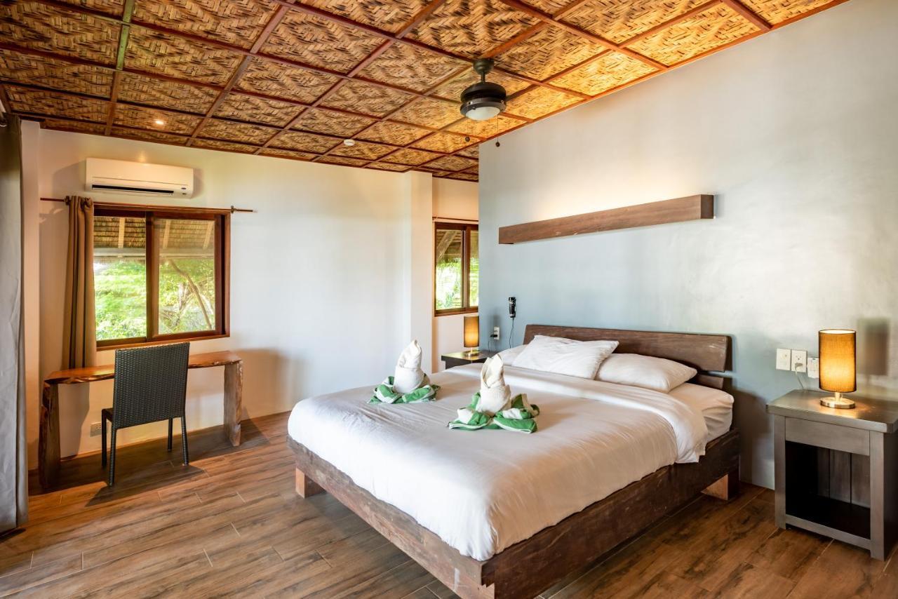 Siargao Inn Beach Resort General Luna  Εξωτερικό φωτογραφία